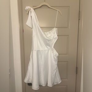 Show Me Your Mumu white dress